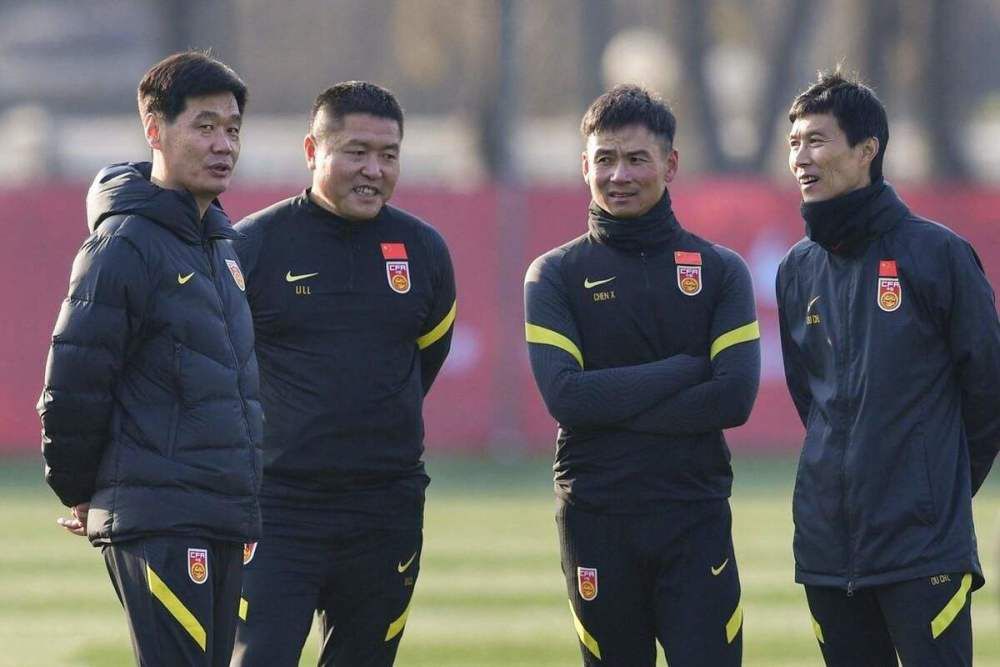 每晚被两个师傅要不停