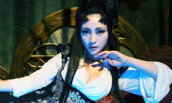 伊人婷婷色香五月综合缴激情